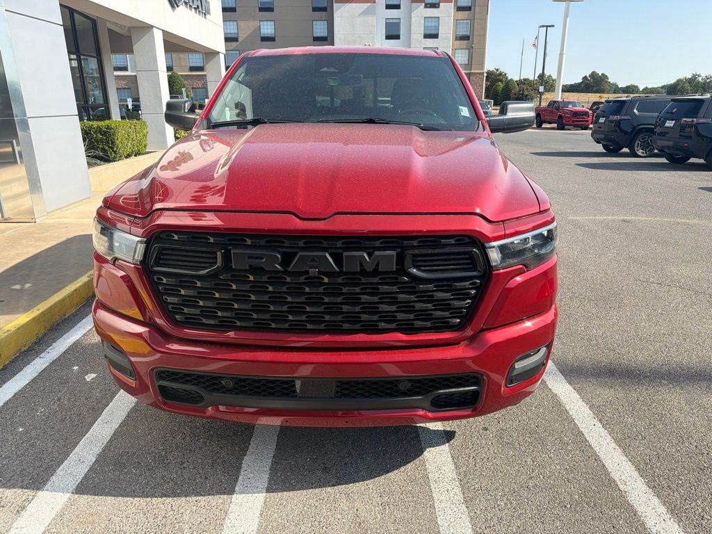 2026 RAM 1500 RAM 1500 EXPRESS QUAD CAB 4X2 6'4' BOX