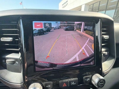 2026 RAM 1500 RAM 1500 EXPRESS QUAD CAB 4X2 6'4' BOX