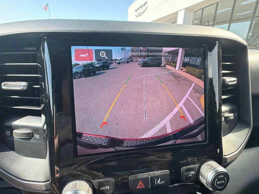 2026 RAM 1500 RAM 1500 EXPRESS QUAD CAB 4X2 6'4' BOX