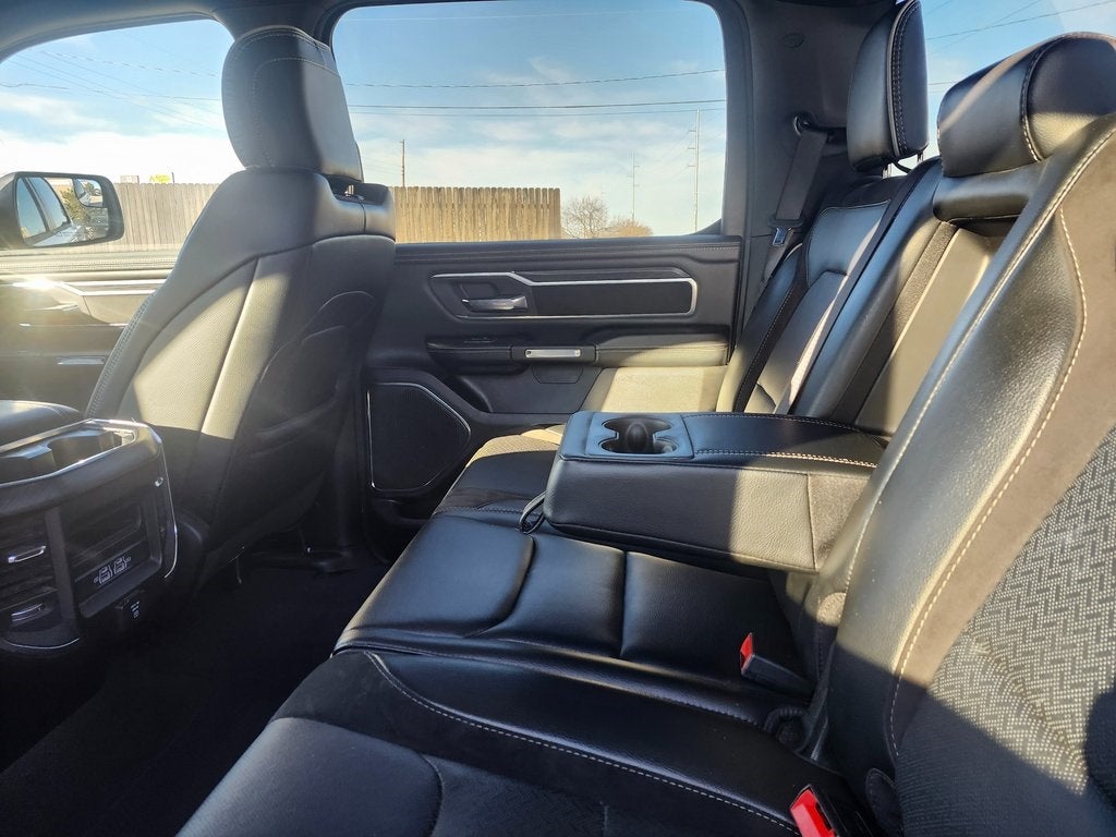 2024 RAM 1500 Laramie Crew Cab 4x2 5'7' Box