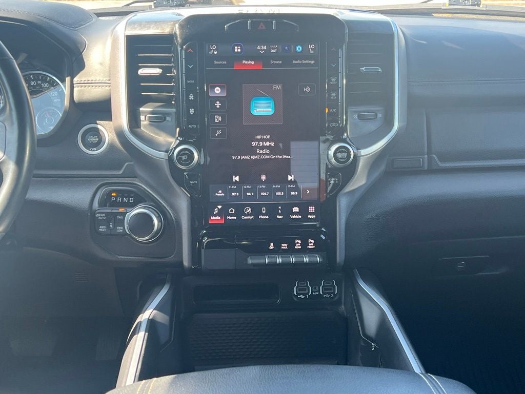 2023 RAM 1500 Big Horn Crew Cab 4x4 5'7' Box