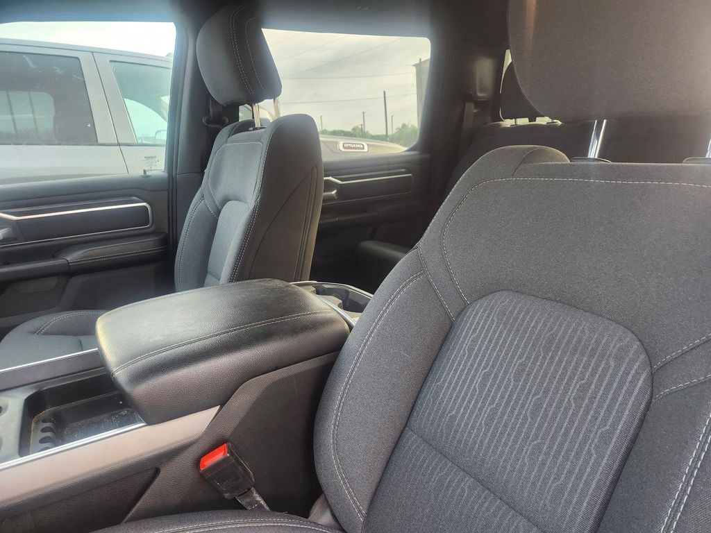 2024 RAM 1500 Big Horn Crew Cab 4x4 5'7' Box