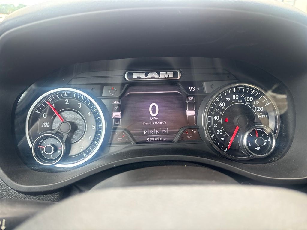 2023 RAM 1500 Big Horn Crew Cab 4x4 5'7' Box
