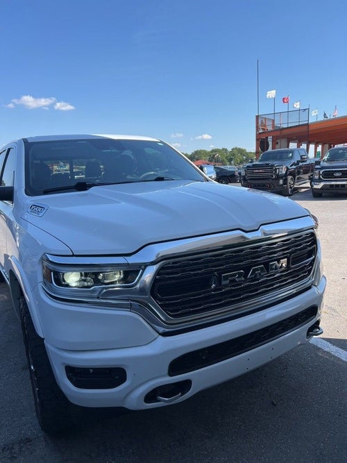 2020 RAM 1500 Limited Crew Cab 4x4 5'7' Box