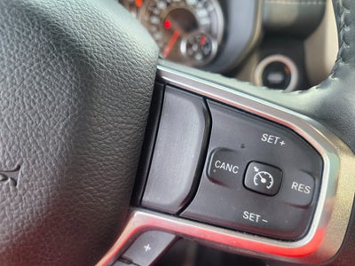 2022 RAM 1500 Laramie Crew Cab 4x4 5'7' Box