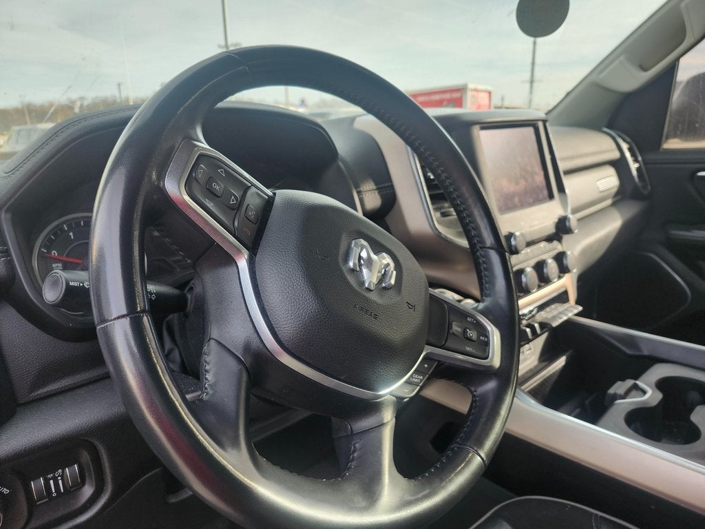 2022 RAM 1500 Laramie Crew Cab 4x4 5'7' Box