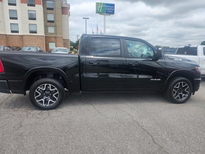 2025 RAM Ram 1500 RAM 1500 LARAMIE CREW CAB 4X4 5'7' BOX
