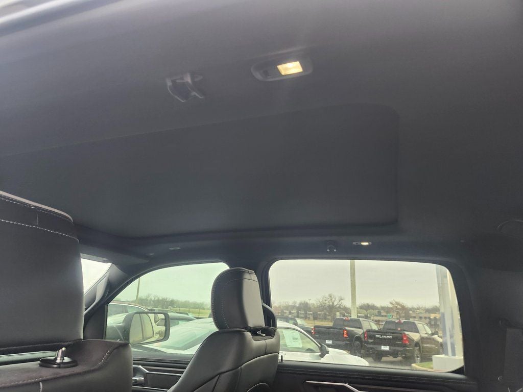 2025 RAM Ram 1500 RAM 1500 LARAMIE CREW CAB 4X4 5'7' BOX