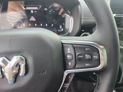 2025 RAM Ram 1500 RAM 1500 LARAMIE CREW CAB 4X4 5'7' BOX