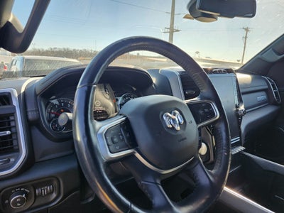 2020 RAM 1500 Laramie Crew Cab 4x4 5'7' Box