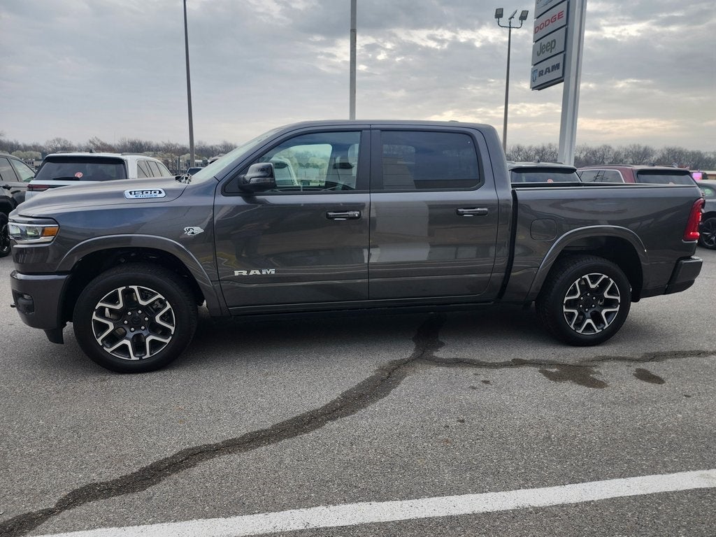 2026 RAM Ram 1500 RAM 1500 LARAMIE CREW CAB 4X4 5'7' BOX