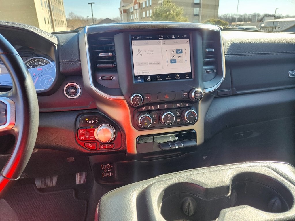 2022 RAM 1500 Laramie Crew Cab 4x4 5'7' Box