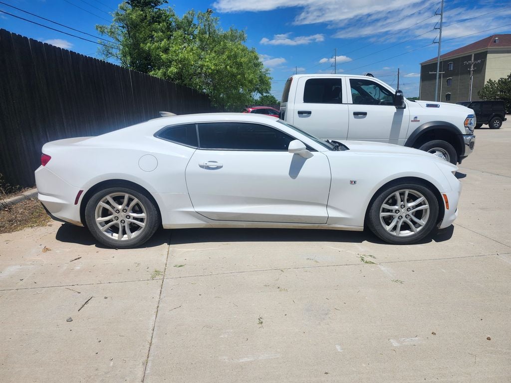 2019 Chevrolet Camaro 1LS