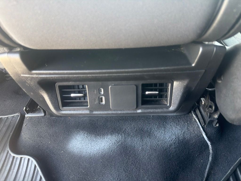 2024 Chevrolet Silverado 1500 2WD Crew Cab Short Bed Custom