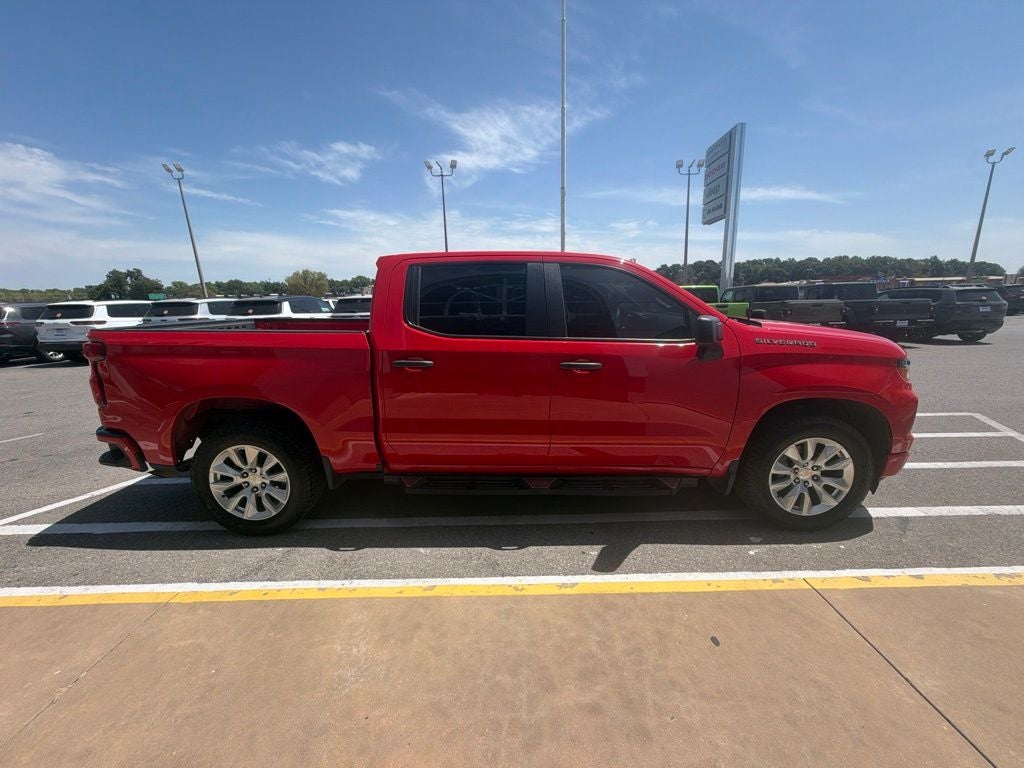 2024 Chevrolet Silverado 1500 2WD Crew Cab Short Bed Custom