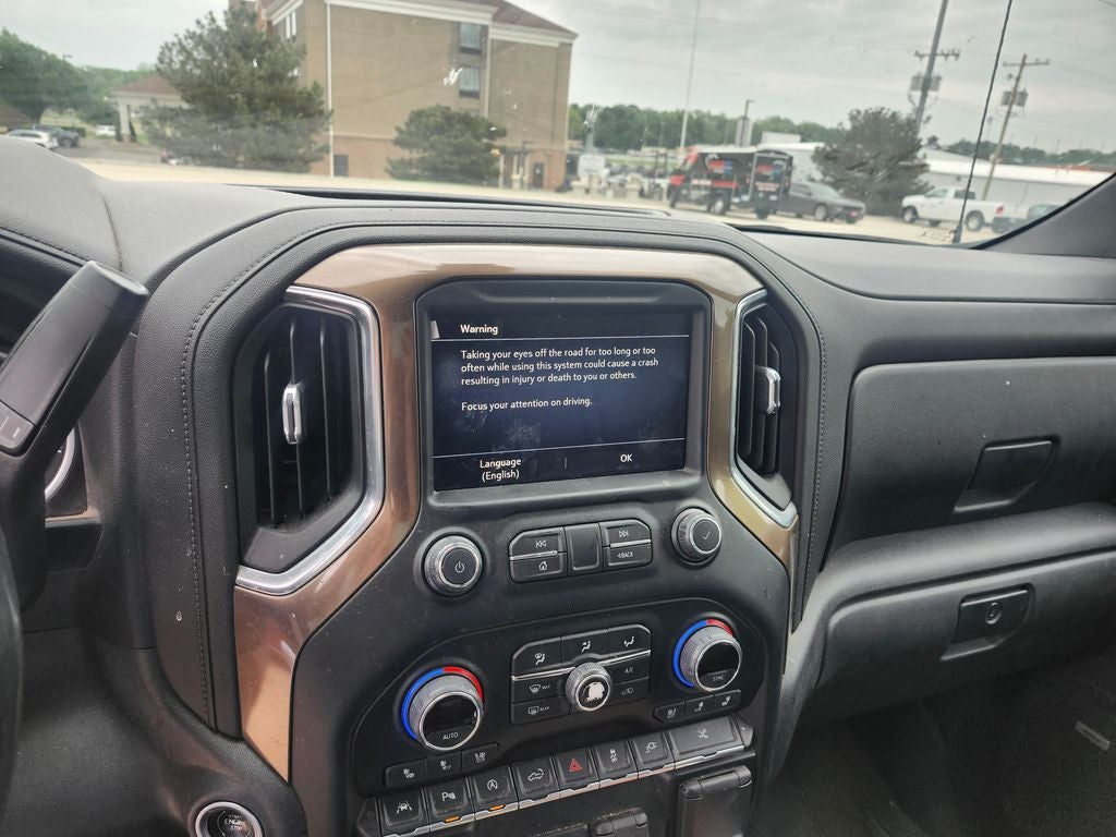 2021 Chevrolet Silverado 1500 4WD Crew Cab Short Bed High Country