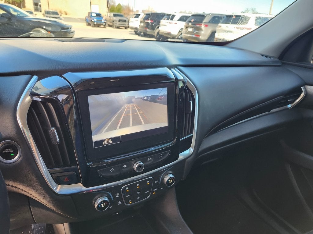 2020 Chevrolet Traverse FWD LT Leather