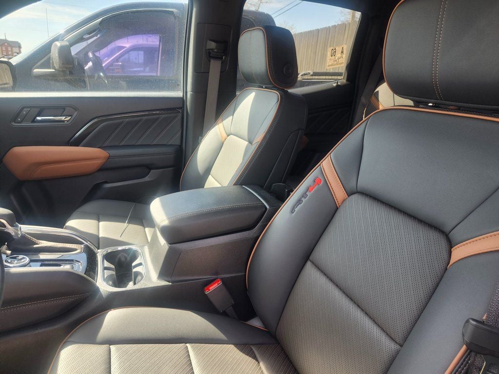 2026 GMC Canyon AT4, 4WD