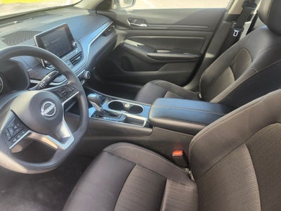 2024 Nissan Altima SV FWD