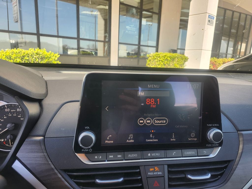 2025 Nissan Altima SV FWD