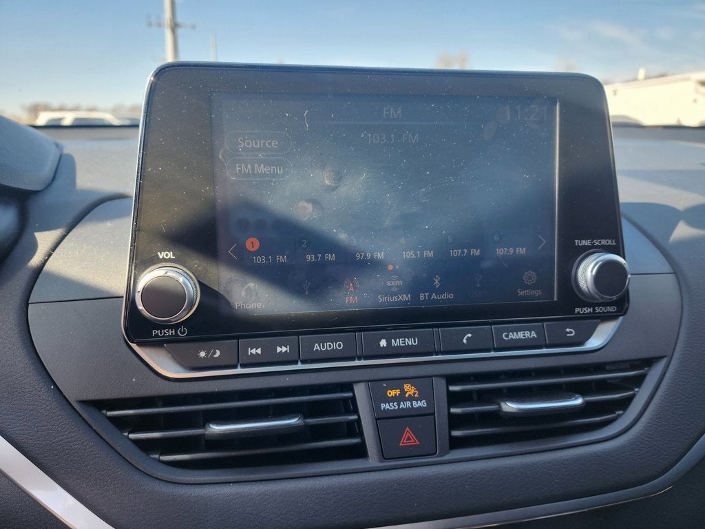 2022 Nissan Altima SV FWD