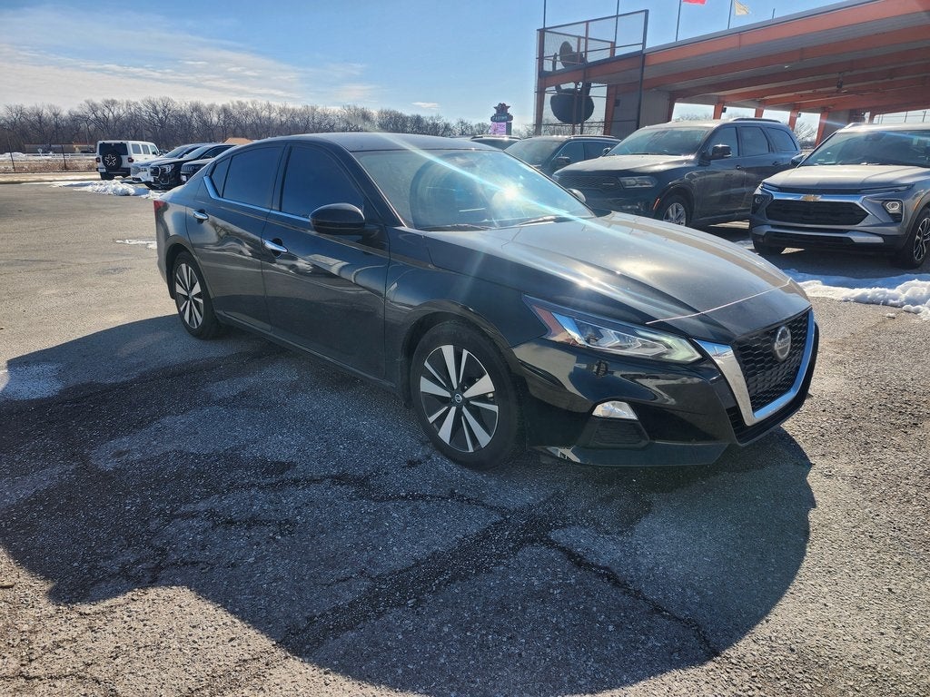 2022 Nissan Altima SV FWD