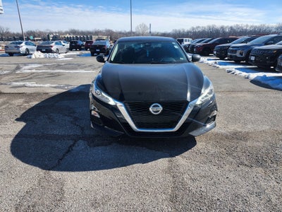 2022 Nissan Altima SV FWD
