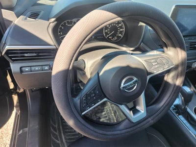 2022 Nissan Altima SV FWD