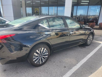 2025 Nissan Altima SV AWD