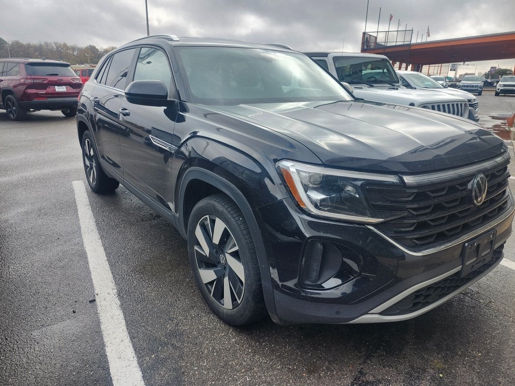 2024 Volkswagen Atlas Cross Sport 2.0T SE w/Technology