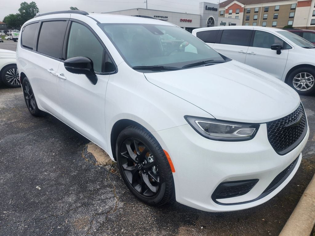 2026 Chrysler Pacifica PACIFICA SELECT