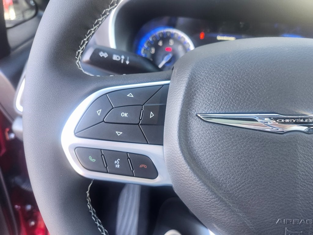 2026 Chrysler Voyager VOYAGER LX