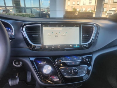 2026 Chrysler Voyager VOYAGER LX