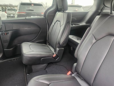 2026 Chrysler Voyager VOYAGER LX