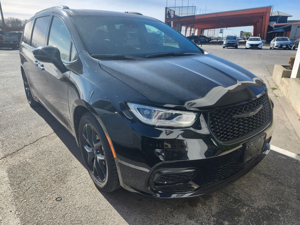 2025 Chrysler Pacifica Limited