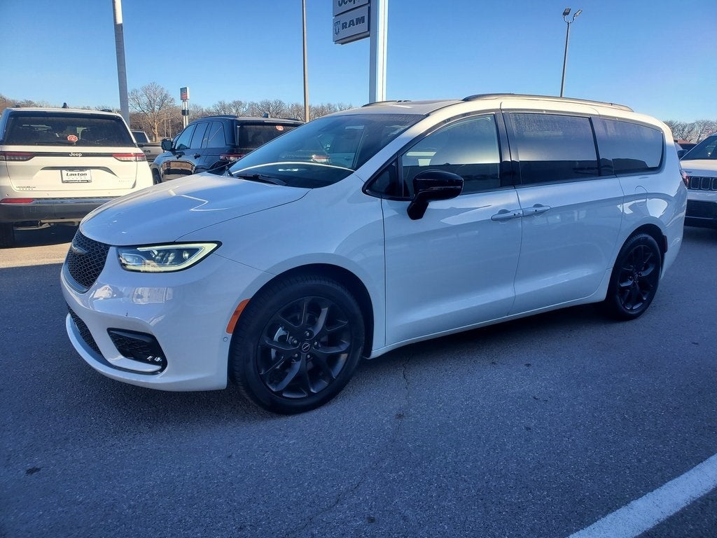 2026 Chrysler Pacifica PACIFICA LIMITED