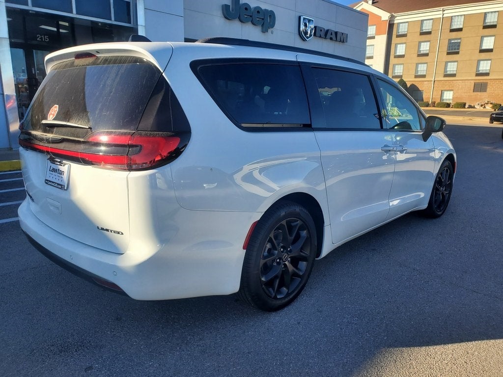 2026 Chrysler Pacifica PACIFICA LIMITED