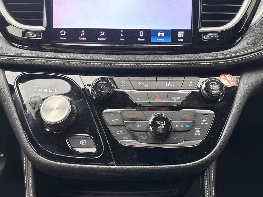 2025 Chrysler Pacifica Limited