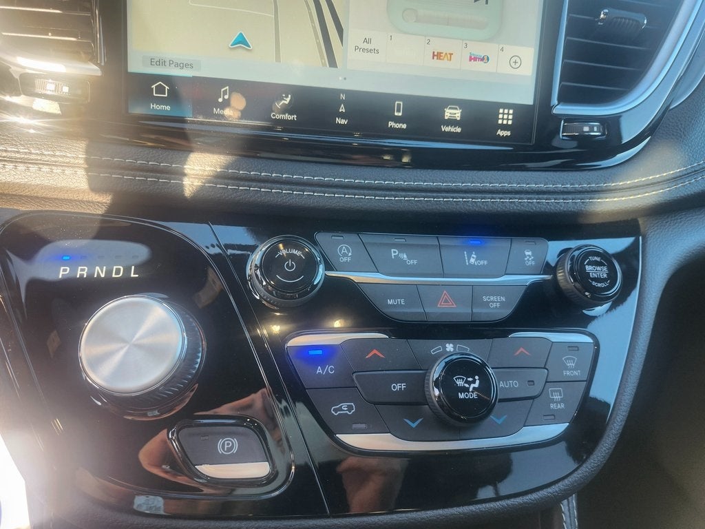 2026 Chrysler Pacifica PACIFICA LIMITED