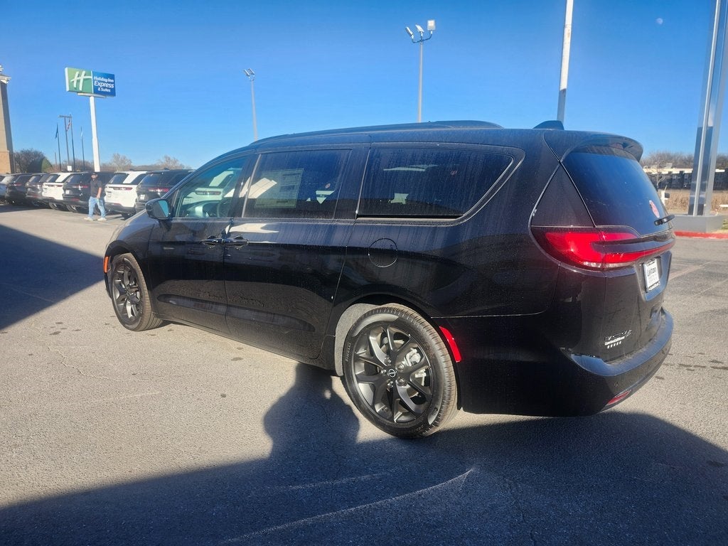 2026 Chrysler Pacifica PACIFICA LIMITED