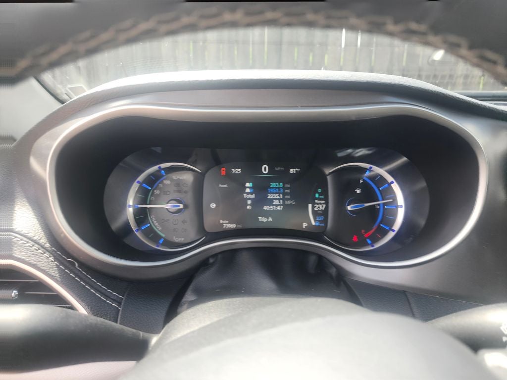 2023 Chrysler Pacifica Hybrid Touring L