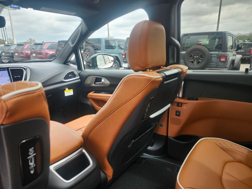 2026 Chrysler Pacifica PACIFICA PINNACLE