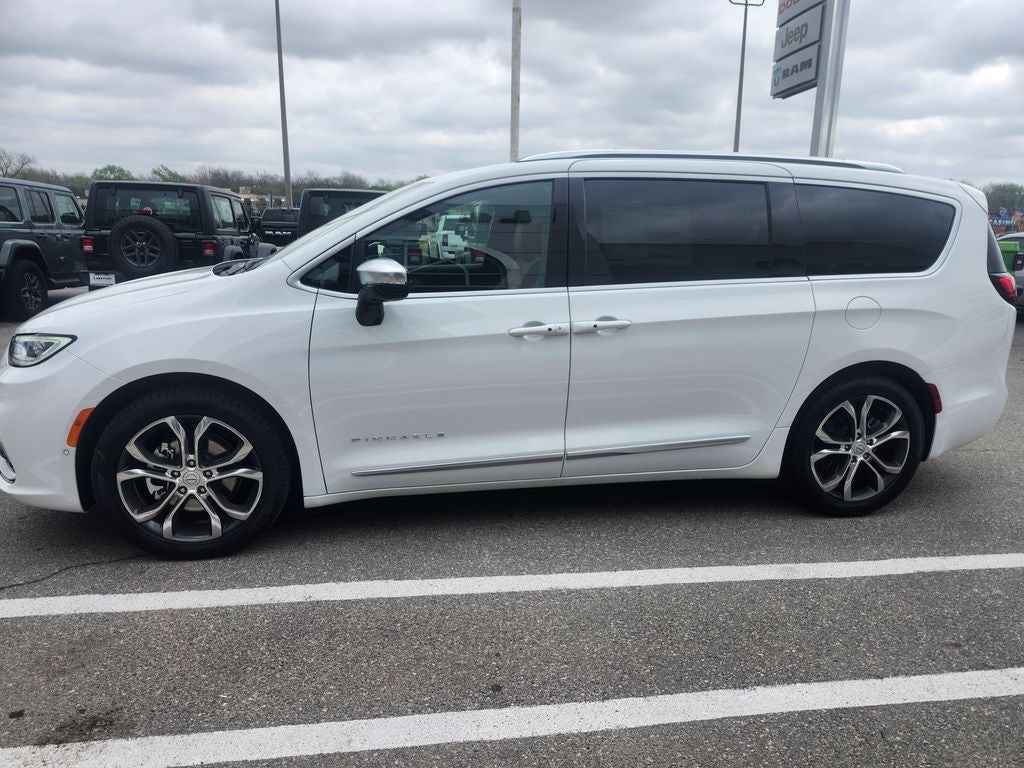 2026 Chrysler Pacifica PACIFICA PINNACLE