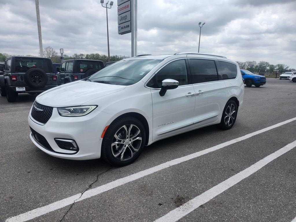 2026 Chrysler Pacifica PACIFICA PINNACLE