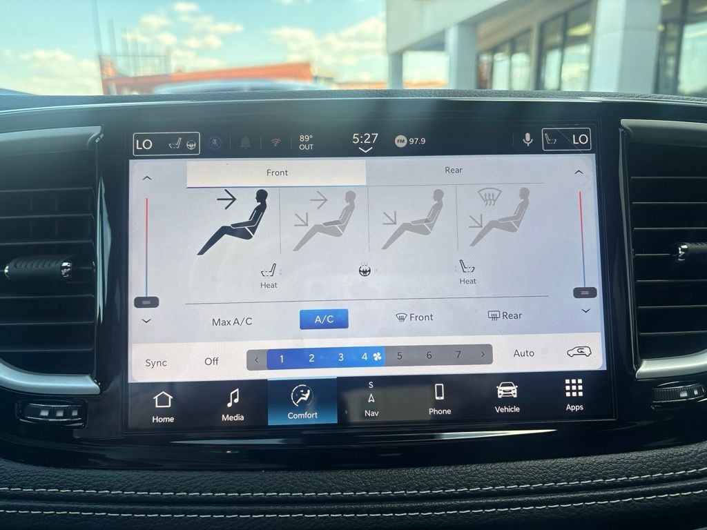 2027 Chrysler Pacifica PACIFICA SELECT AWD