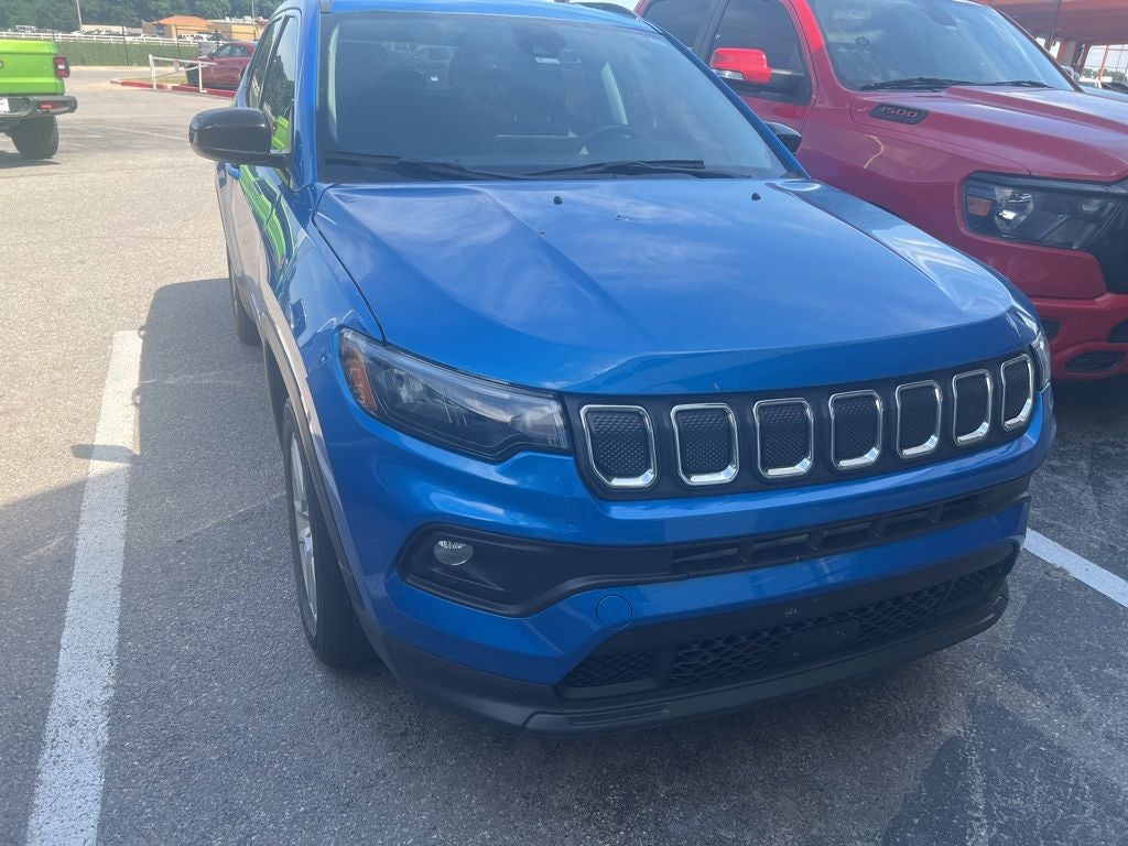 2022 Jeep Compass Latitude FWD