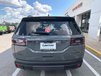2026 Jeep Cherokee CHEROKEE LAREDO 4X4