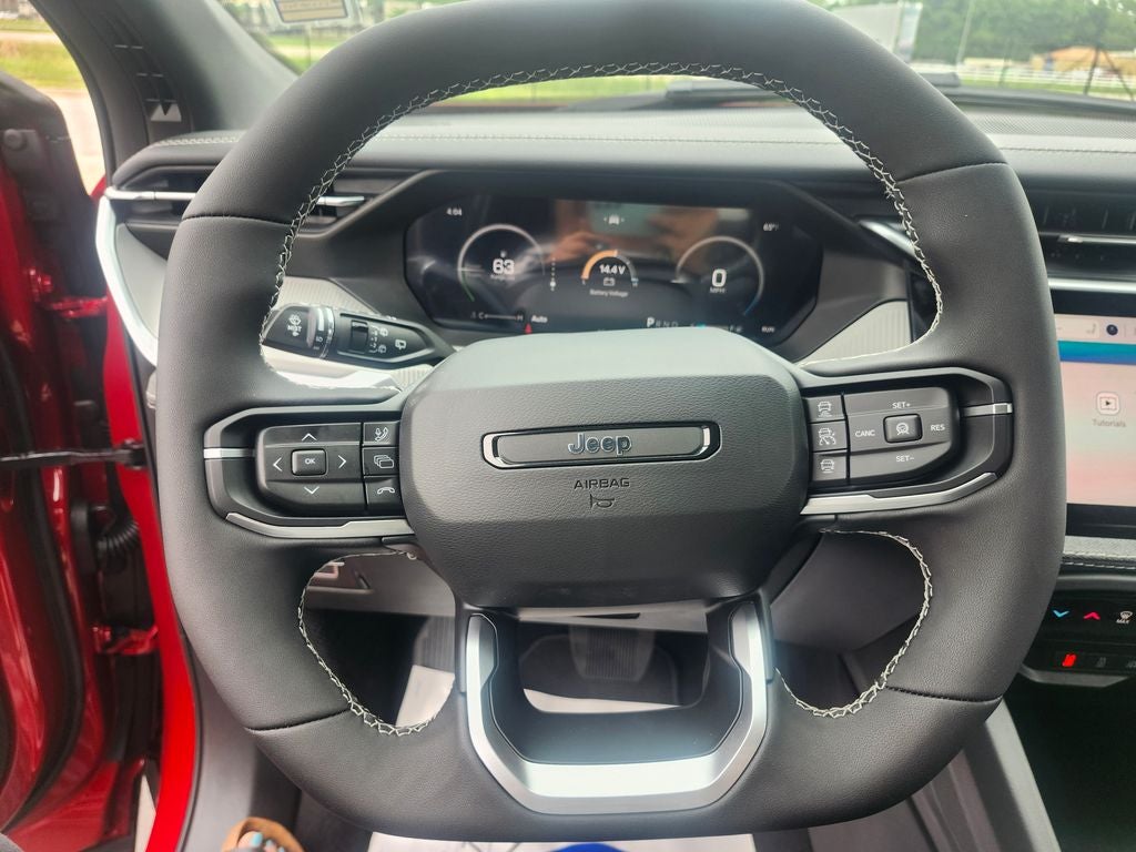 2026 Jeep Cherokee CHEROKEE LAREDO 4X4