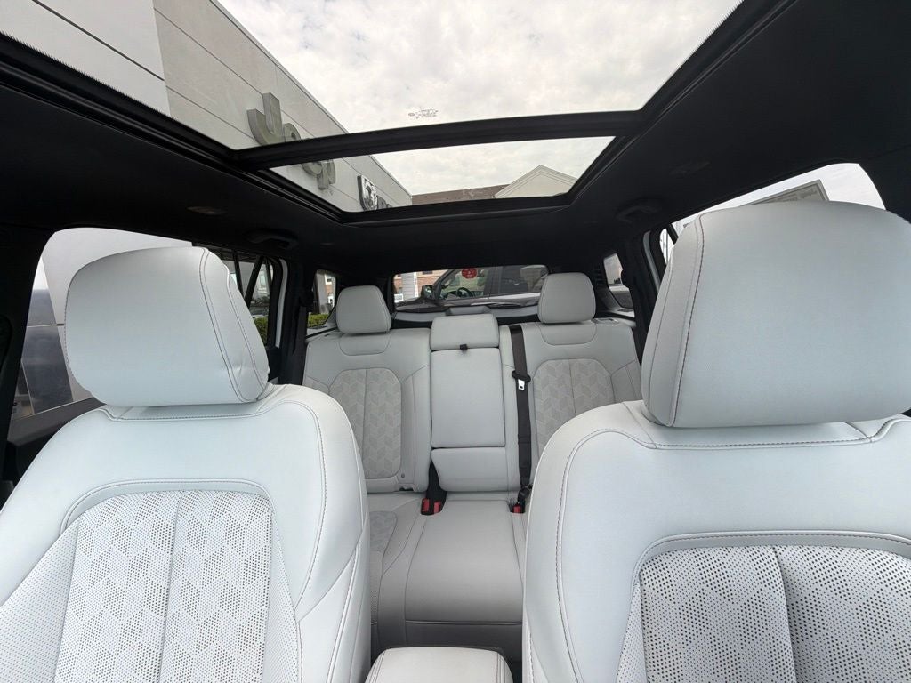 2026 Jeep Cherokee CHEROKEE OVERLAND 4X4