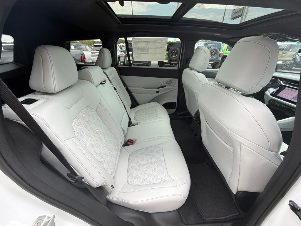 2026 Jeep Cherokee CHEROKEE OVERLAND 4X4